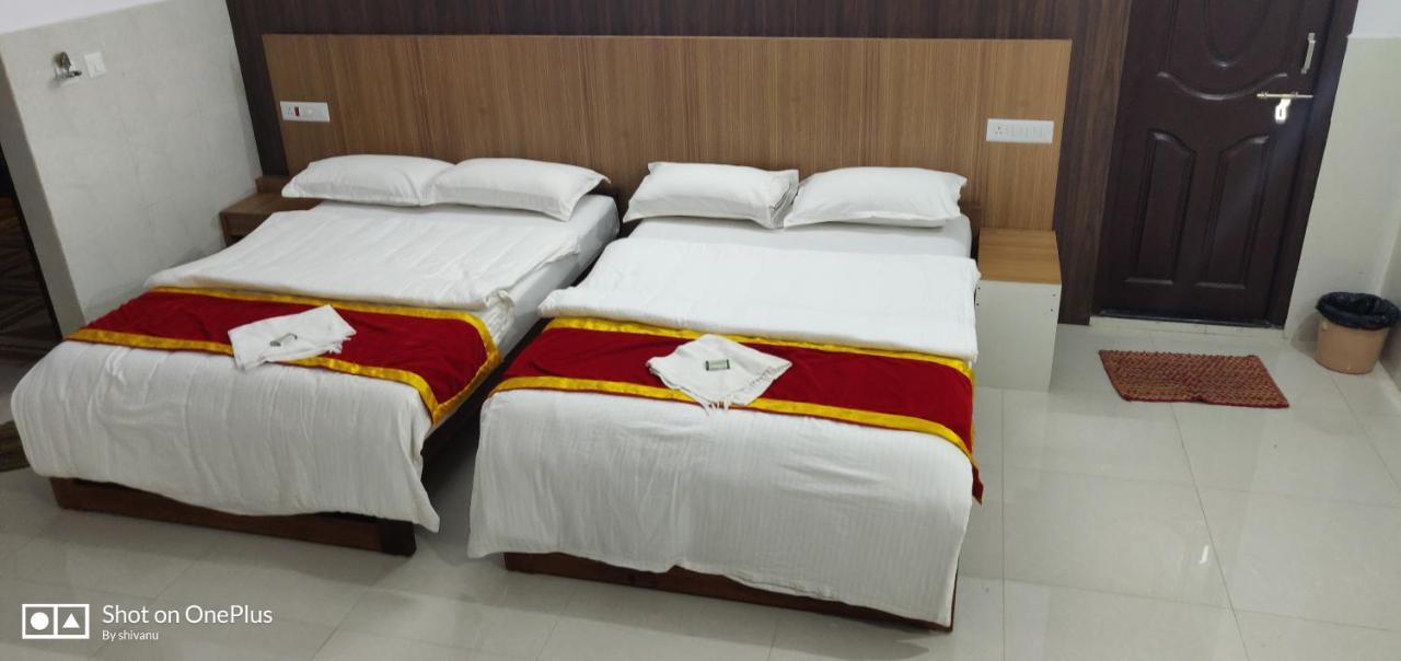 Shreepoorna Lodge Sringeri Bagian luar foto